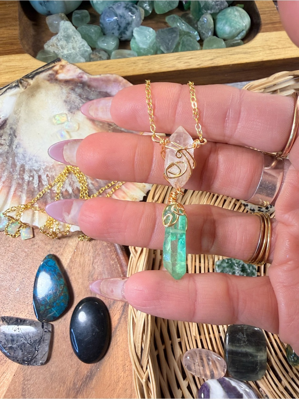 Handmade crystal stone bundle - Picture 3 of 6